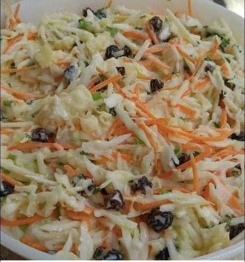 Salada Agridoce de Repolho – Receita Caseira