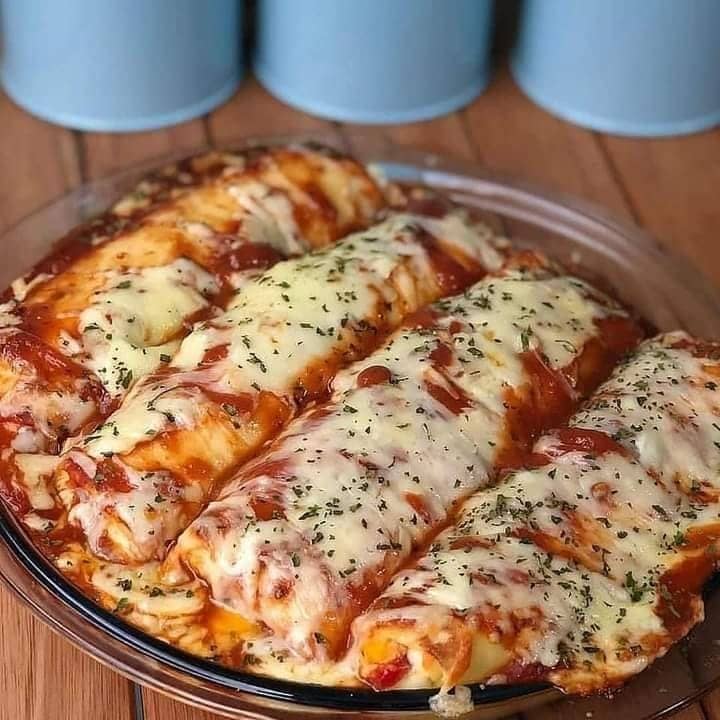 massa de panqueca rápida e fácil recheada com frango e catupiry