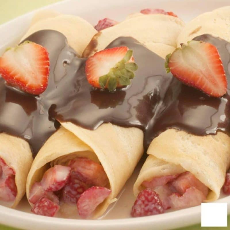 panqueca de morango e leite condensado pro natal