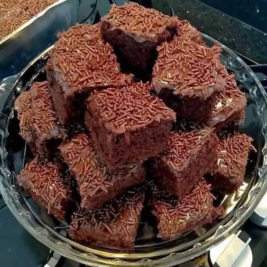 bolo nega maluca de liquidificador
