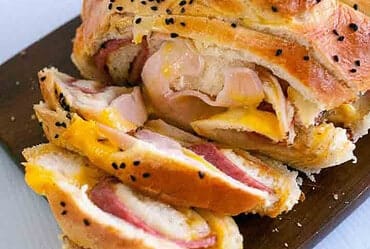 Receita de Pão recheado cremoso de presunto e queijo caseiro