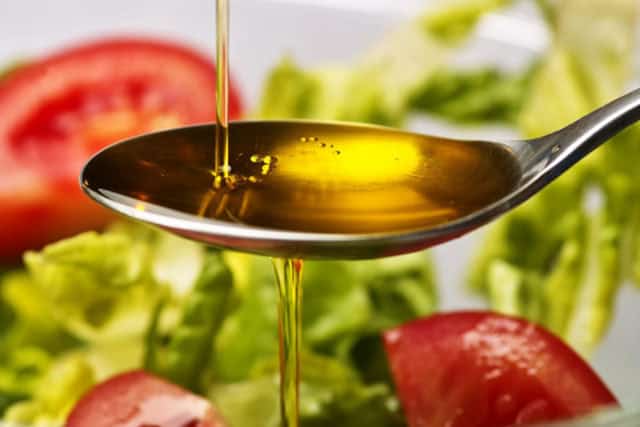 Aprenda a fazer a Dieta do Azeite com facilidade.