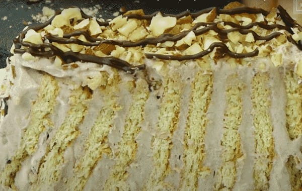 Como-fazer-Bolo-de-biscoito-sem-fermento