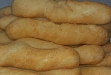 Receita de Biscoito de Polvilho Frito na Panela de Pressão - Receita Cremosa