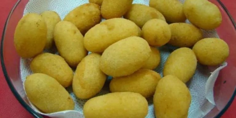 Bolinho de mandioca Apenas 1 minuto seu preparo