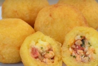Receita de Bolinhos de tilápia irresistíveis: receita cremosa e fofinha!