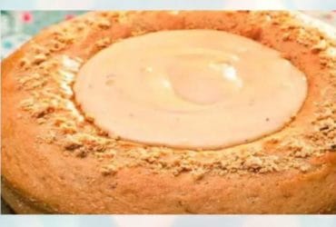 Receita de Bolo cremoso de paçoca caseiro - Receita especial