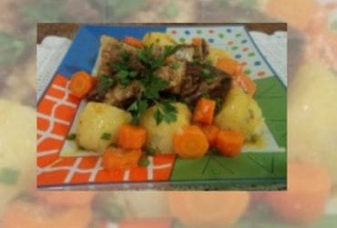Receita de Costela cozida com batata: aprenda a fazer!