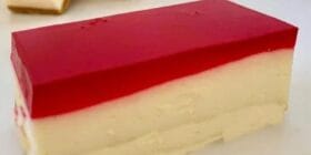 Gelatina cremosa: sobremesa irresistível!