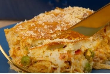 Receita de Torta de frango cremosa de liquidificador - Receita caseira