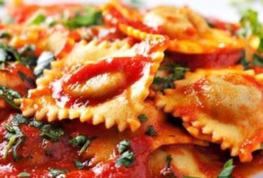 Receita de Torta de Ravioli para o Natal: Receita Cremosa e Caseira!