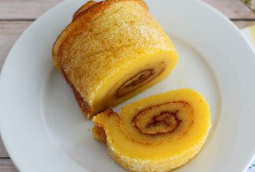Receita de Bolo enrolado de laranja: versão cremosa do rocambole!