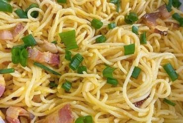 Receita de Macarrão ao alho e óleo cremoso com bacon: receita fácil!