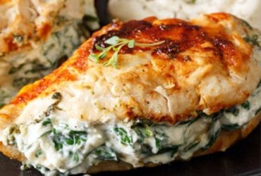 Receita de Frango recheado com queijo: receita cremosa e irresistível!