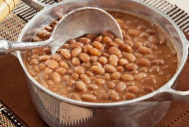 Receita de Economize tempo: aprenda a cozinhar feijão cremoso em 15 minutos