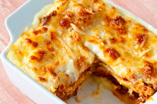 Receita de Lasanha barata e rápida: receita cremosa e caseira!