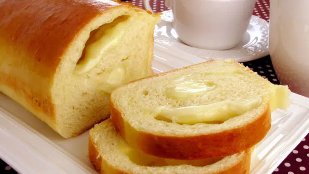 Como fazer pão caseiro! Uma receita incrível com queijo e alho!