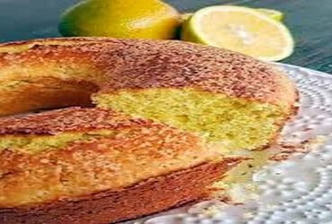 Receita de Bolo de laranja cremoso: receita fácil com casca no liquidificador