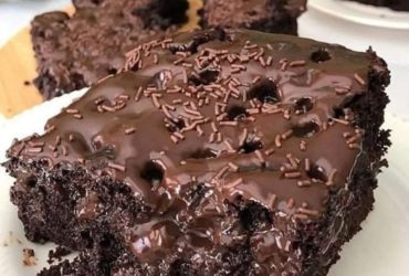 Receita de Bolo Nega Maluca Caseiro e Fofinho
