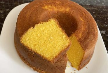 Receita de Bolo de milharina cremoso: receita caseira e fofinha