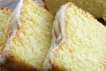 Receita de Bolo cremoso de leite condensado com limão