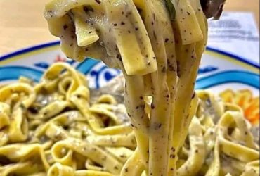 Receita de Macarrão cremoso com molho gorgonzola: receita caseira
