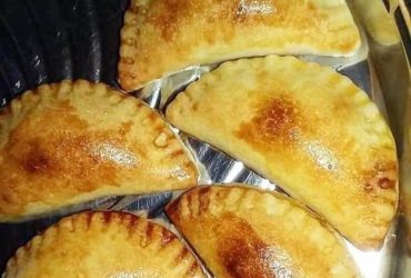 Receita de Pastel de Forno Cremoso e Fofinho: Receita Caseira