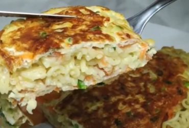 Receita de Omelete com miojo: Receita cremosa e deliciosa!