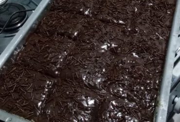 Receita de Bolo de Chocolate Nega Maluca: Receita Cremosa e Fofinha