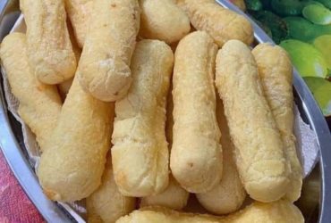 biscoito frito simples e saboroso