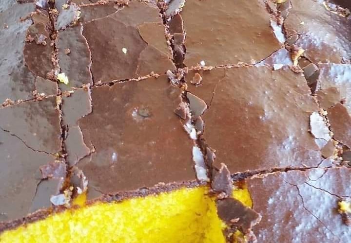 bolo de cenoura com cobertura