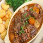 como fazer carne de panela com batata e cenoura