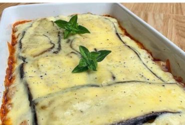 lasanha de berinjela à bolonhesa fica uma delicia