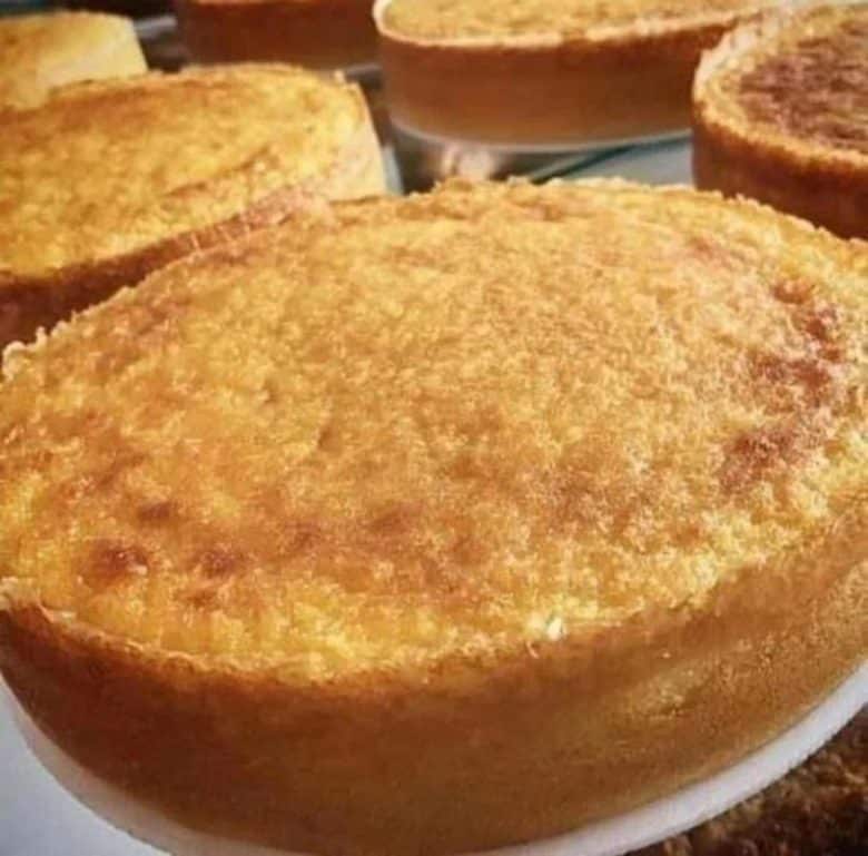 bolo de arroz cozido delicioso