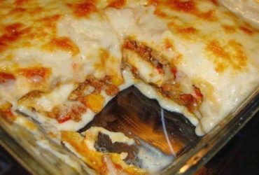 lasanha com massa de panqueca muito saborosa