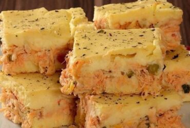 torta cremosa de batata com frango
