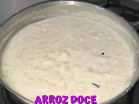 arroz doce com coco simples e fácil de preparar