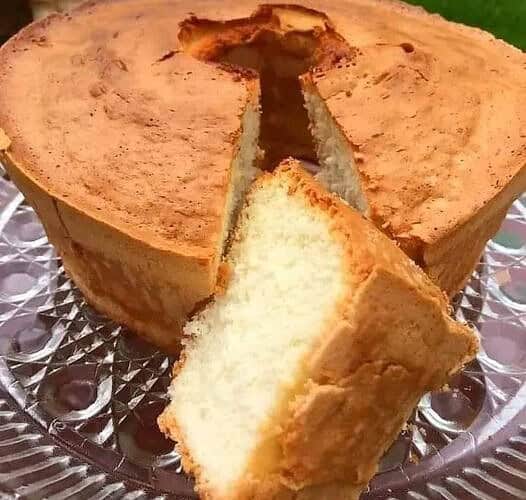 bolo fofinho com 3 ingredientes adoro fazer