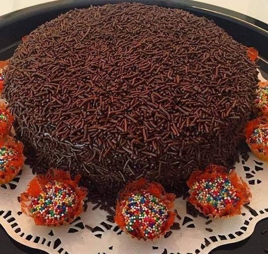 bolo molhadinho de brigadeiro