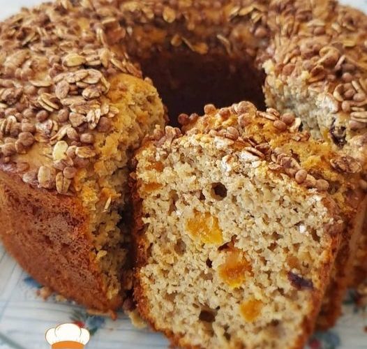 bolo de frutas, delicioso e nutritivo