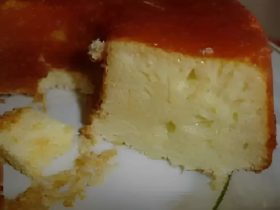 bolo de leite condensado sem farinha simple de preparar e fica delicioso