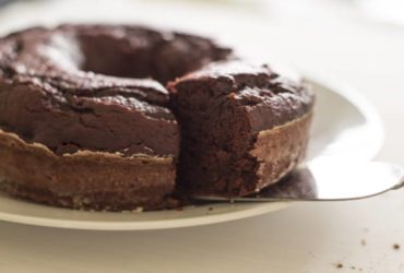 como fazer bolo de chocolate e beterraba