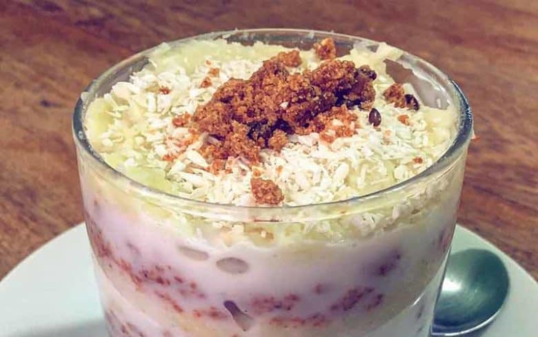 Pavê de Coco com Biscoito Integral: Sobremesa Saudável e Deliciosa