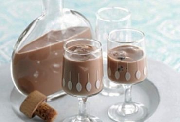 como fazer um delicioso licor de chocolate