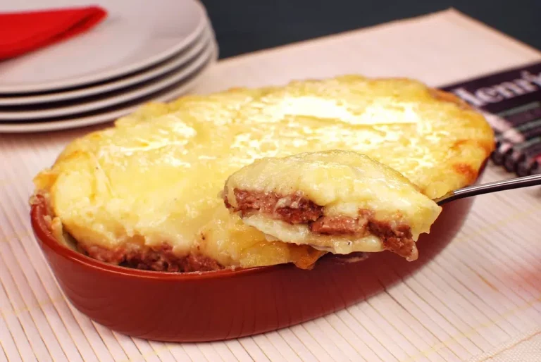 escondidinho de carne moída