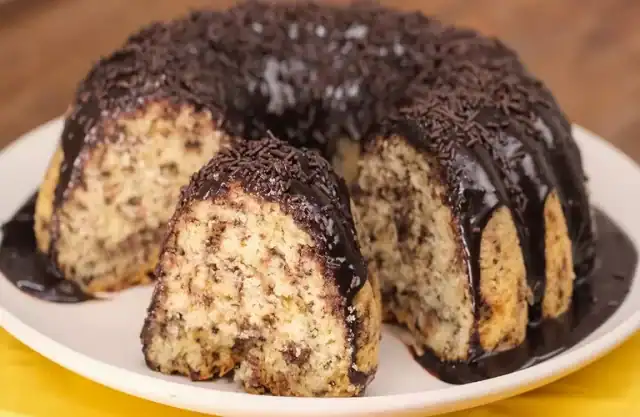 Bolo formigueiro caseiro: receita cremosa de Rita Lobo