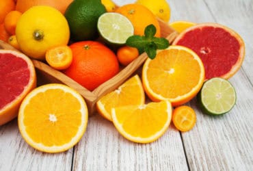 casca de frutas cítricas e um receita