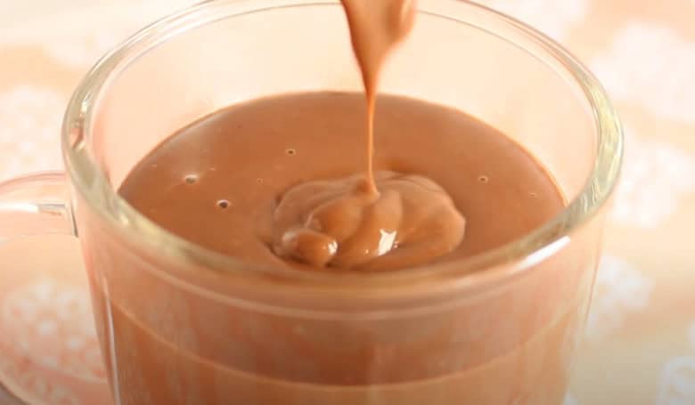 como fazer chocolate quente cremoso
