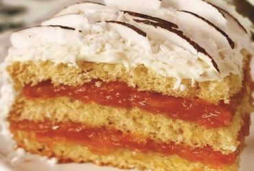 bolo com doce abóbora e coco