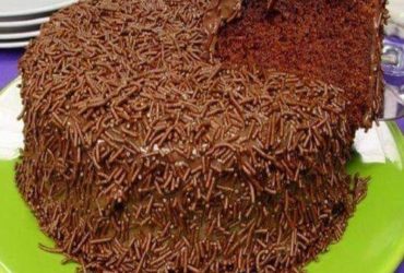 bolo de brigadeiro molhadinho